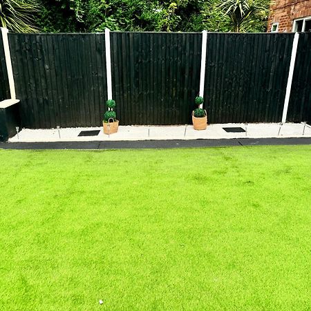 Contractor Haven- 3Bdr Crew House, Free Parking, Fast Wifi & Private Garden Apartment Nottingham Exterior foto